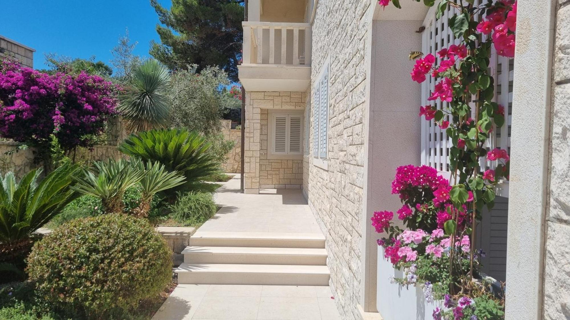 Apartments Villa Olea Lumbarda Habitación foto